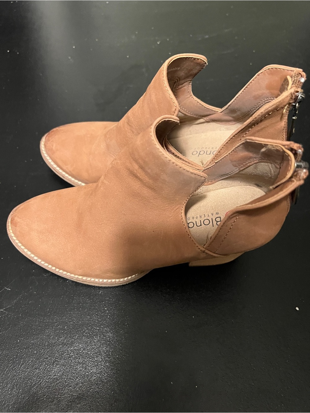 Blondo Cognac Cutout Leather Ankle Booties